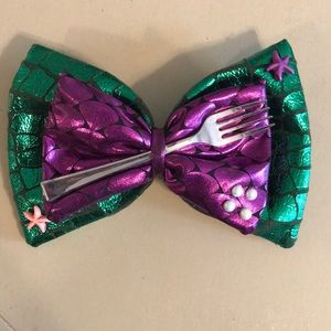 Little Mermaid Bow!! 🧜🏼‍♀️